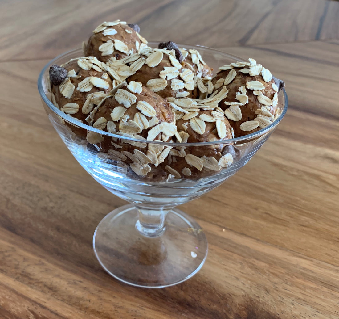 Bolitas de avena y crema cacahuate gluten free con HYPERION